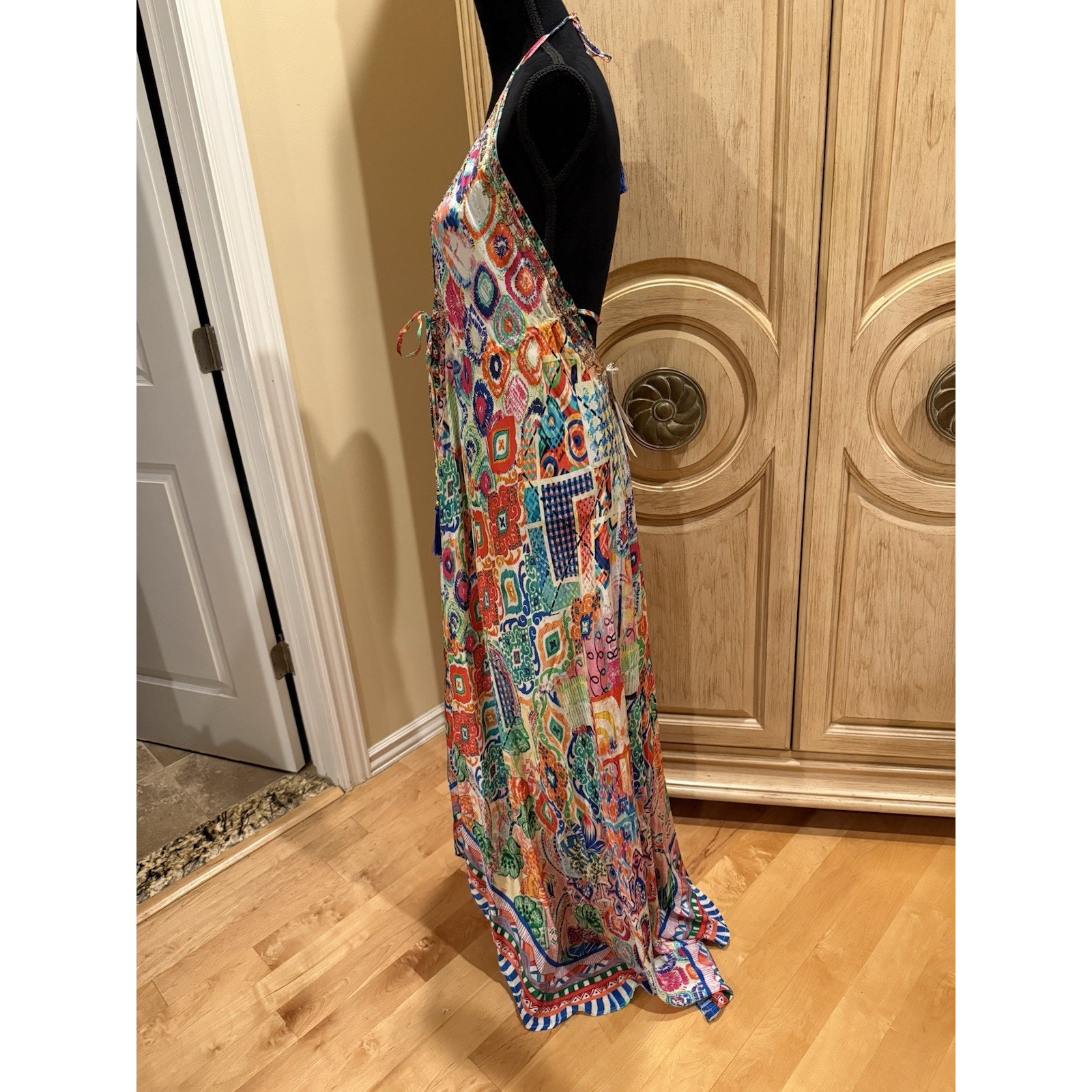 True Colours La Moda Halter Resort Maxi Dress Sz S/M Nwt — image 3 of 4